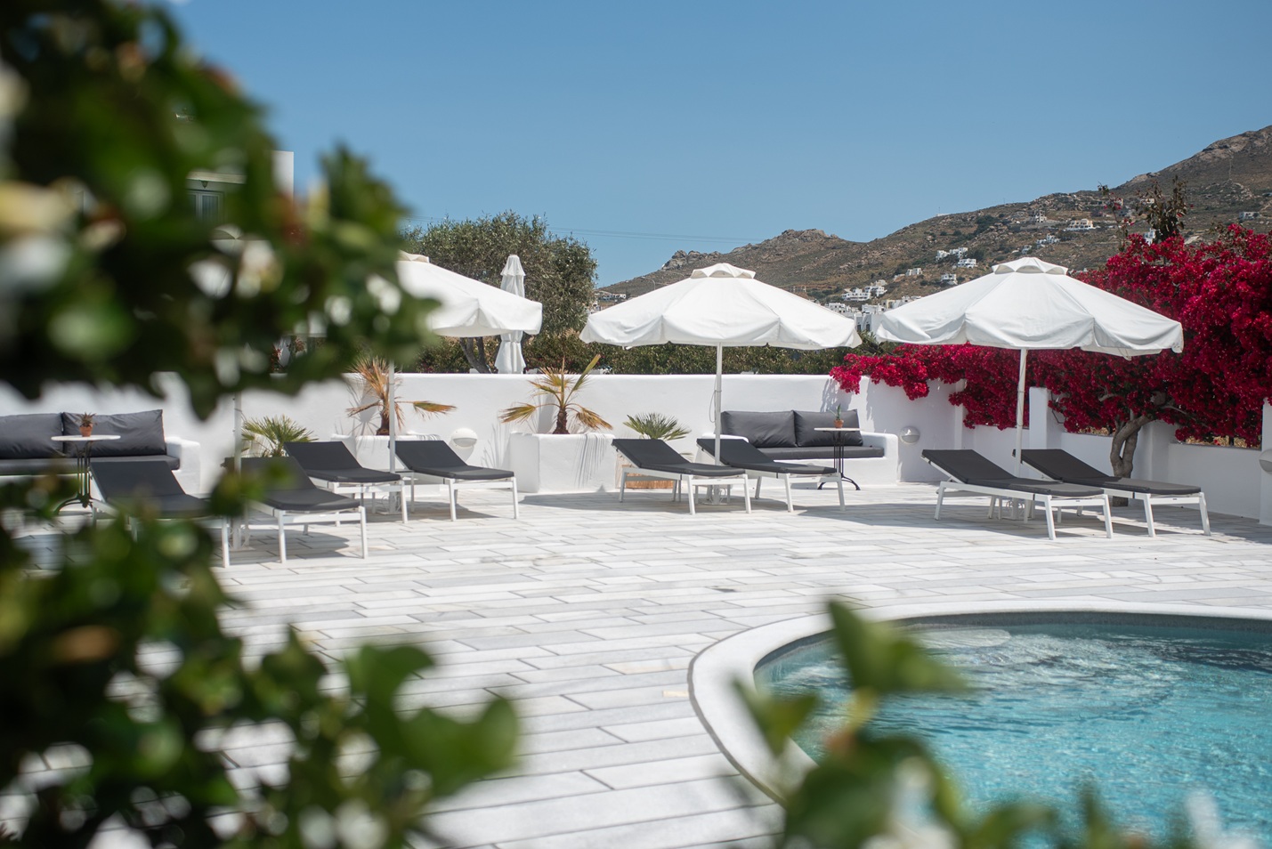 Ikaros Studios & Apartments swimming pool